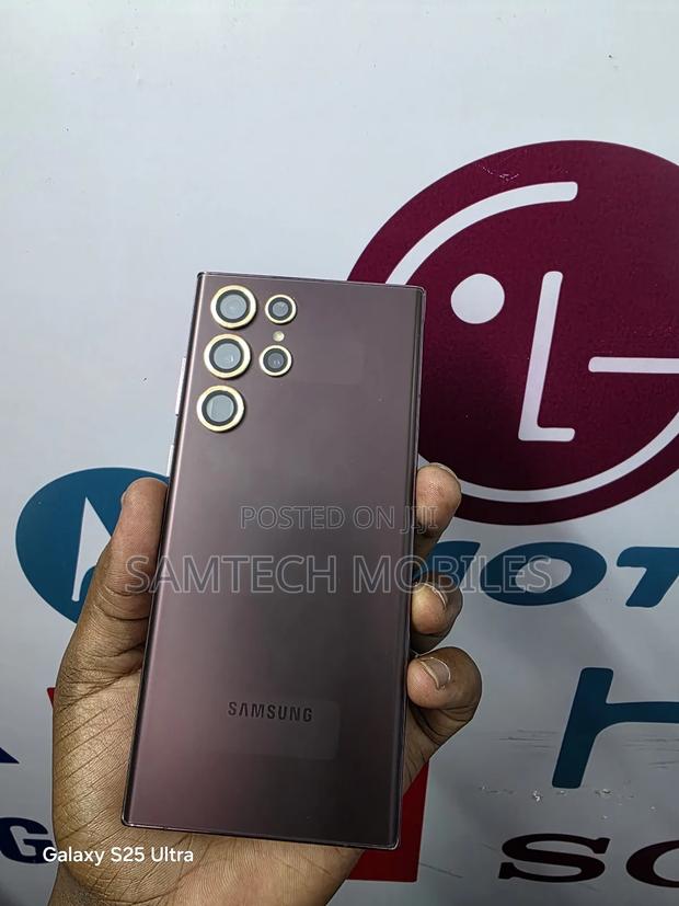 Samsung Galaxy S22 Ultra 5G 256 GB Rose Gold - thumbnail 2