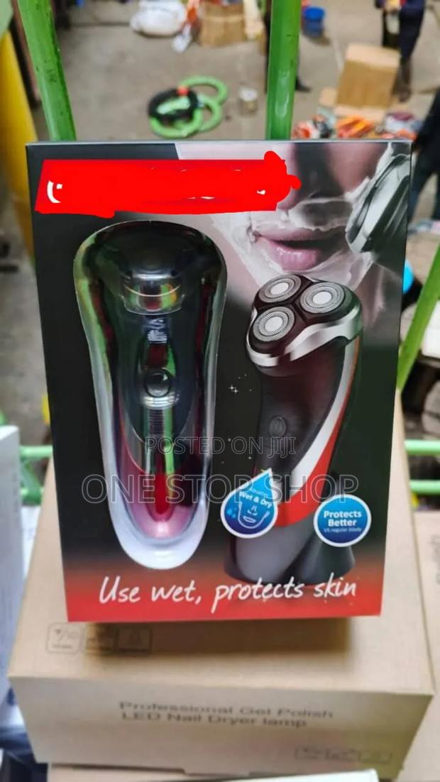 Philips Cordless Smoother Shaver - main view