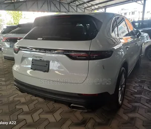Porsche Cayenne 2019 White