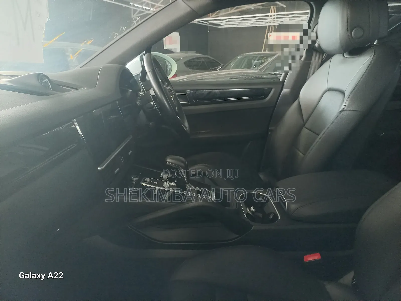 Porsche Cayenne 2019 White