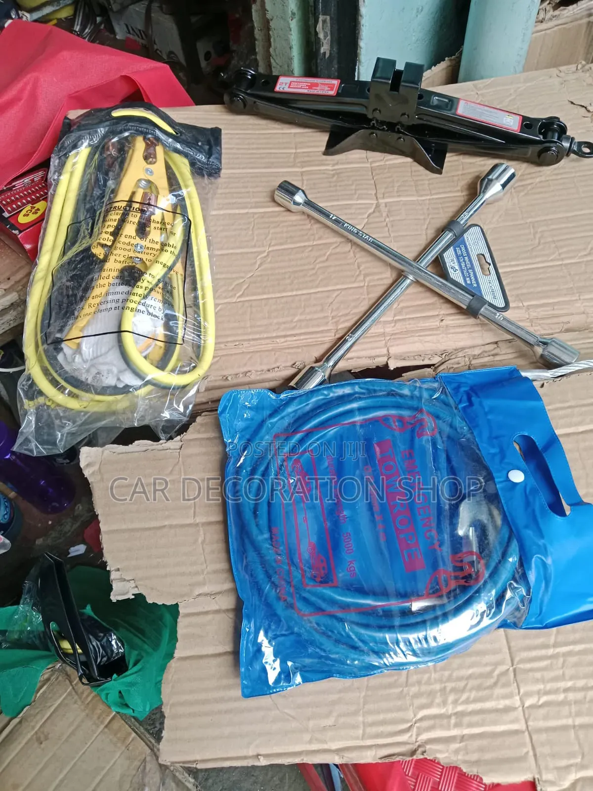 4in1 Car Emergency Roadside Must Have Tools Combo Set