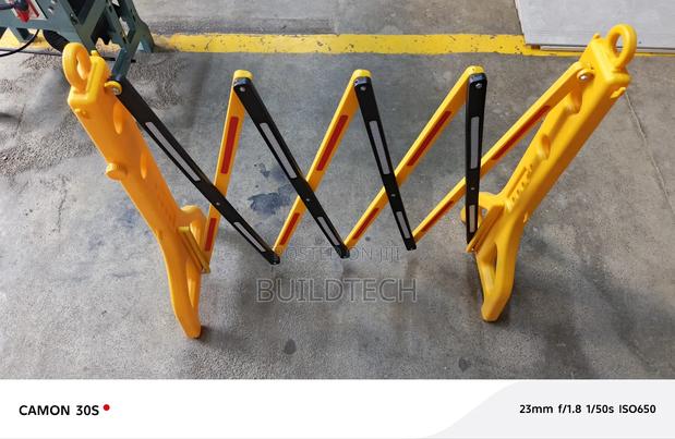 Portable Reflective Road Block Barrier - thumbnail 3