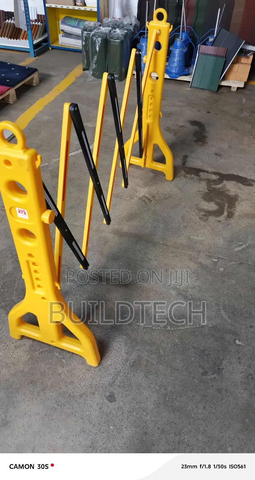 Expandable Safety Fence For Construction Sites