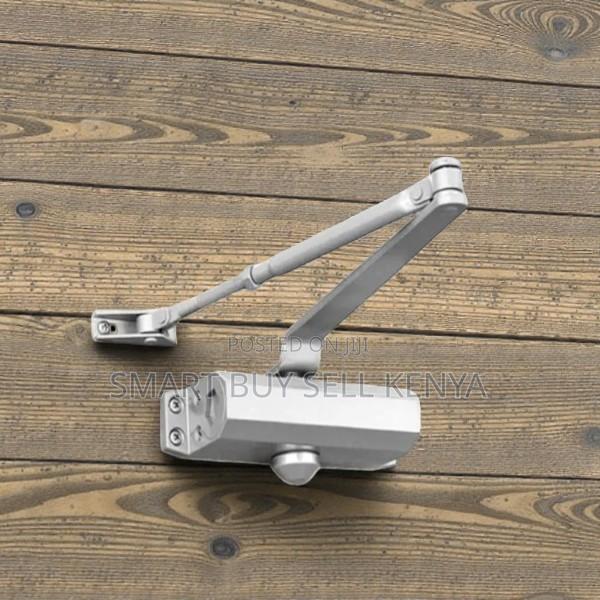 Self Closing Compact Design Steel Arms Hydraulic Door Closure Close