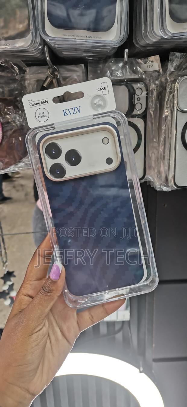 Elefe iPhone 17 Pro Max Aramid Carbon Fiber Texture Thin Cover - thumbnail 3