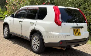 Nissan X-Trail 2013 White