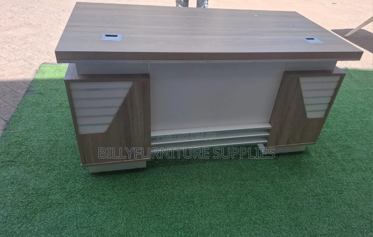 Wooden 1.4m Executive