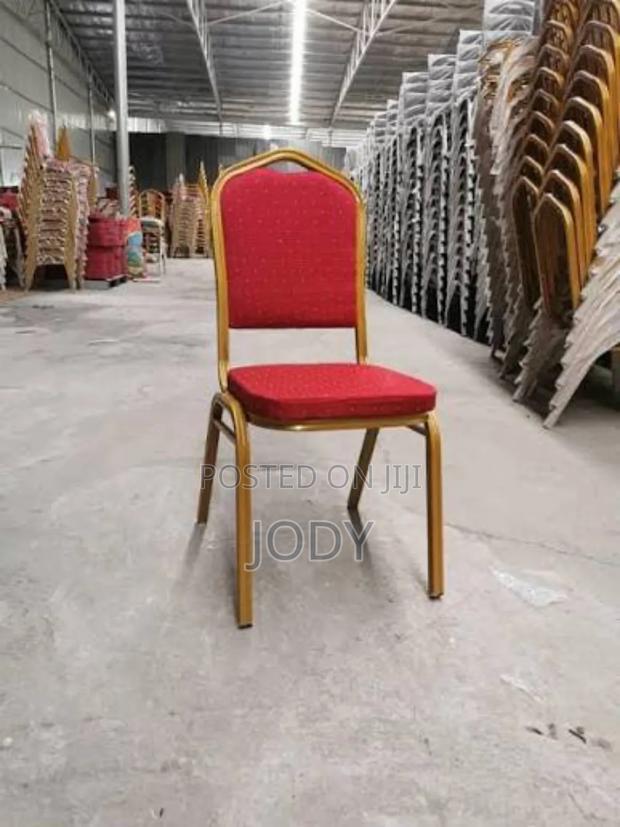 Banquet Chair – Elegant & Durable