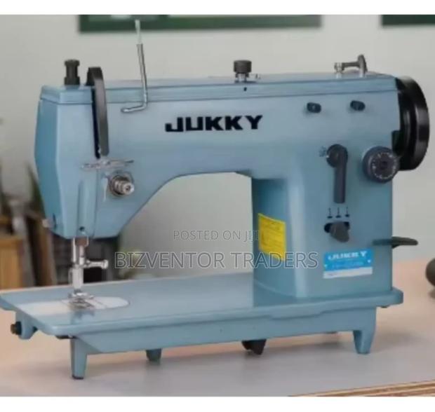 Juki 20u33 Heavy Duty Tailoring Machine – Clean Powerful Stitching - main view