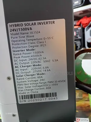 Solarmax 1.5kva, 24v Hybrid Inverter