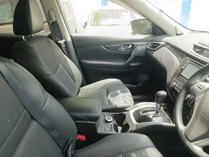 Nissan X-Trail 2.5 Petrol AWD 2018 Silver