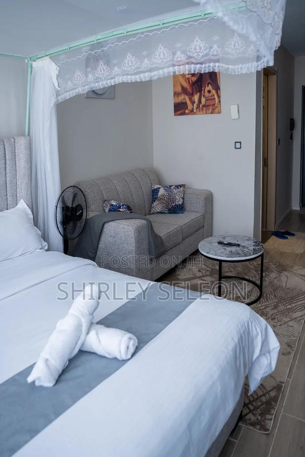 Furnished Studio Apartment in Taurus Residence, Gateway Mall Area - thumbnail 12