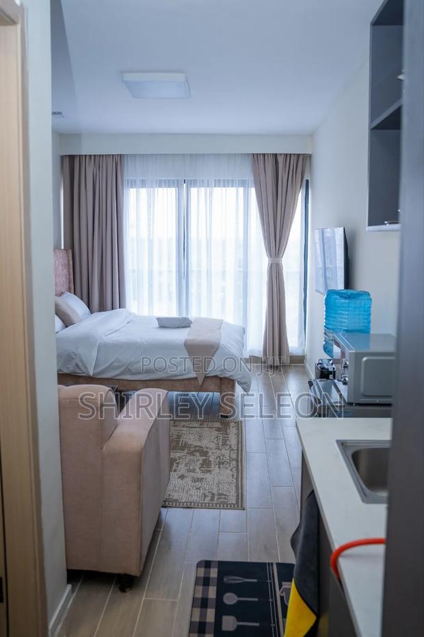 Furnished Studio Apartment in Taurus Residence, Gateway Mall Area - thumbnail 15