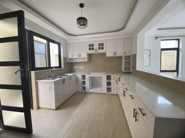 4bdrm Maisonette in Kitengela for sale - thumbnail 4