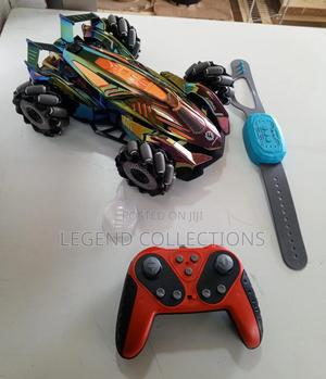 Drift Smoke Spray Stunt Car - thumbnail 2