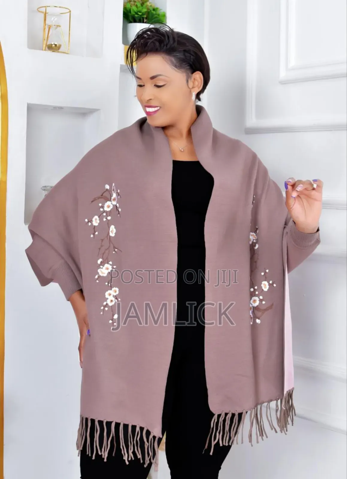 Elegant Ponchos With Sleeves - El