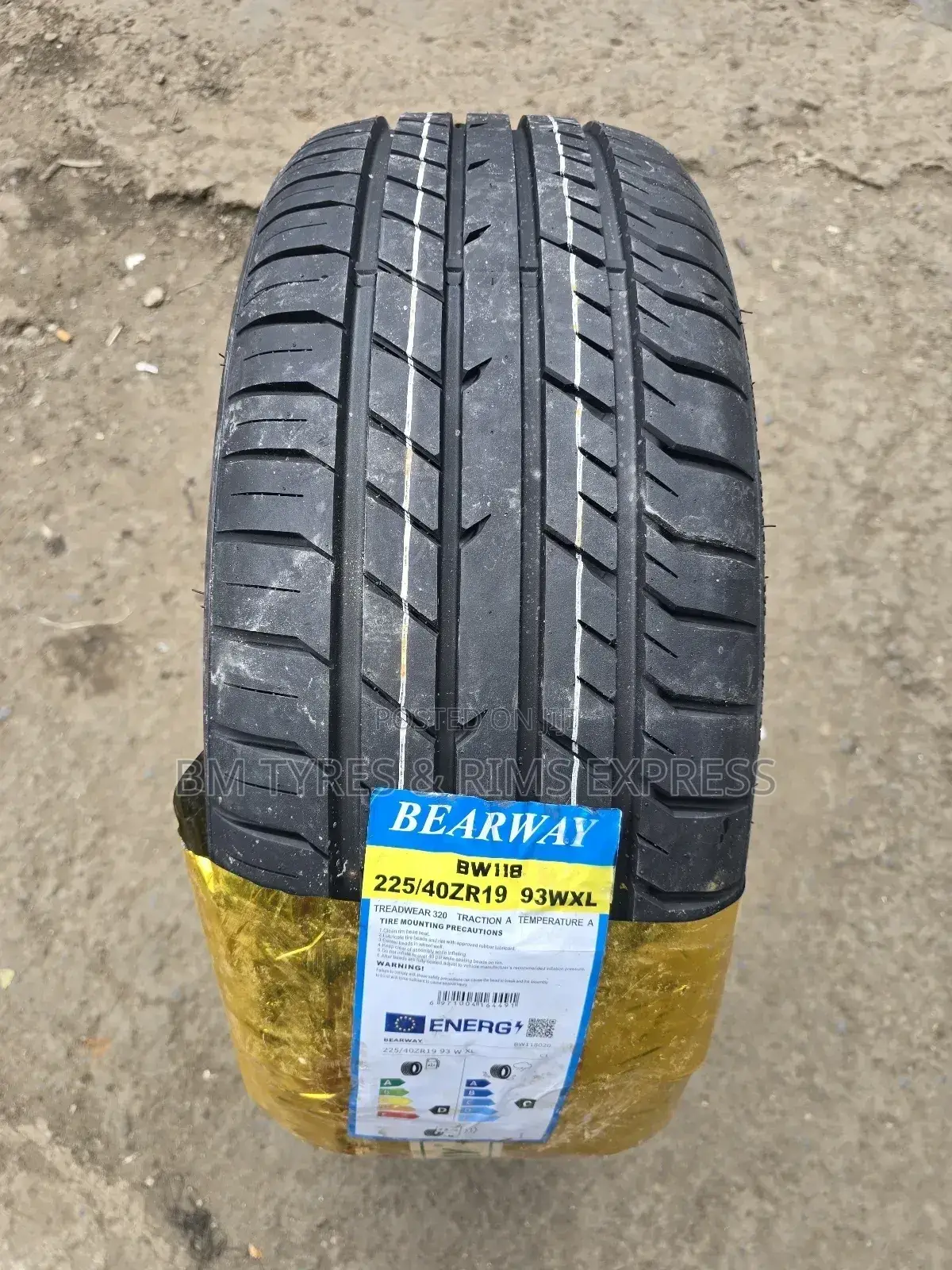 225 /40 R19 Bearway