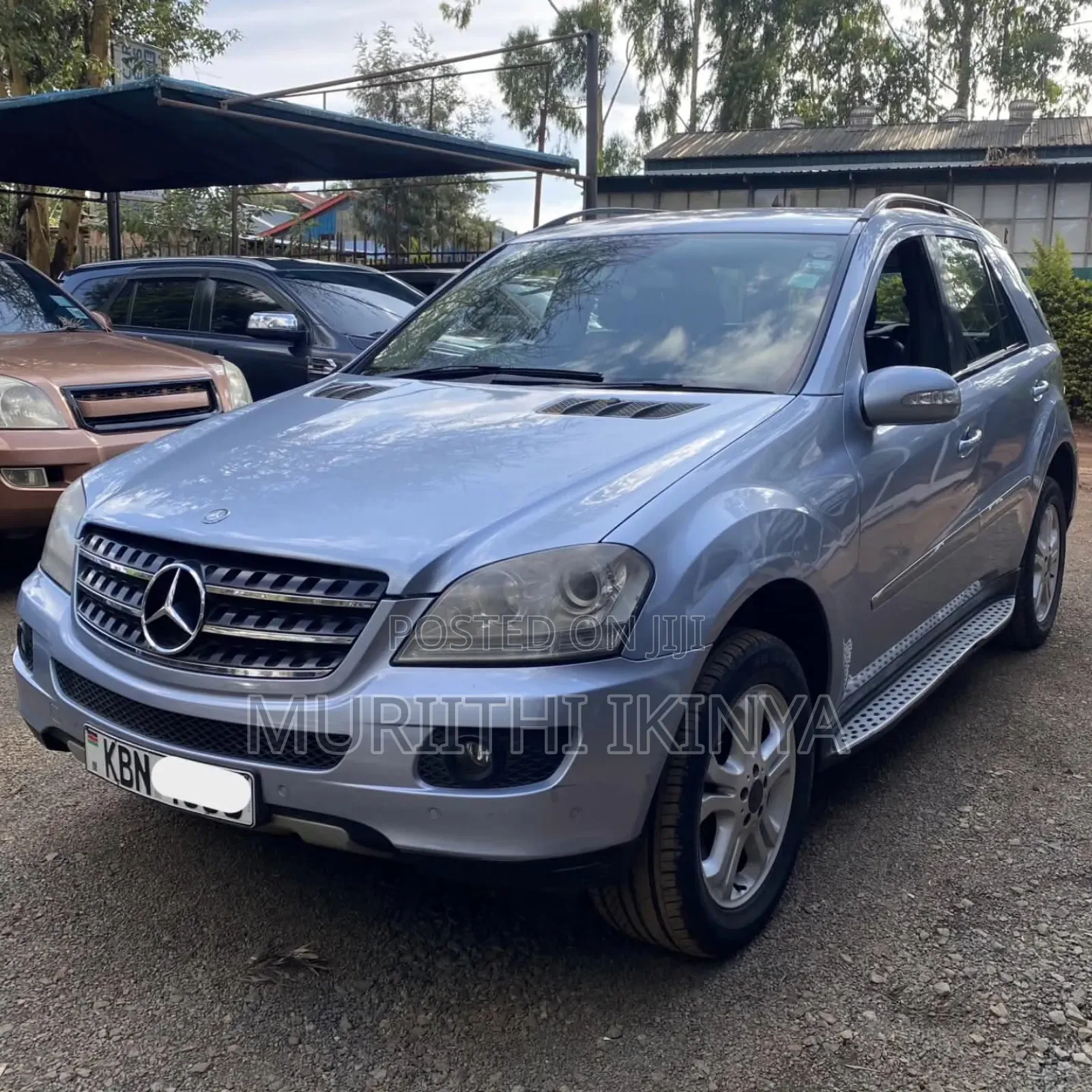 Mercedes-Benz C320 2009 Blue