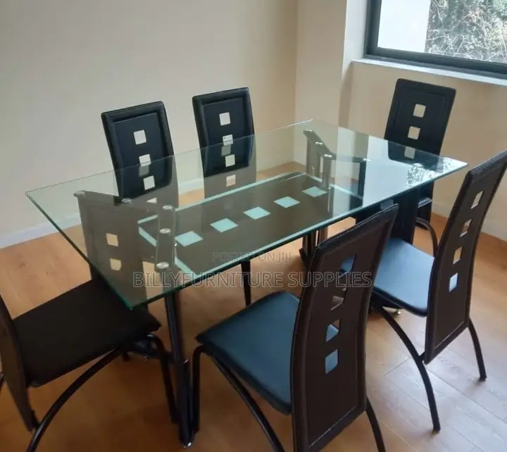 Top Glass Dining Table