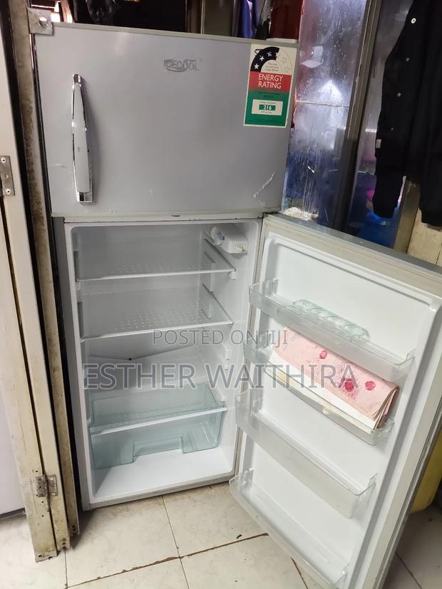 Ice Cool Silver Frost Fridge in Good Condition - thumbnail 2