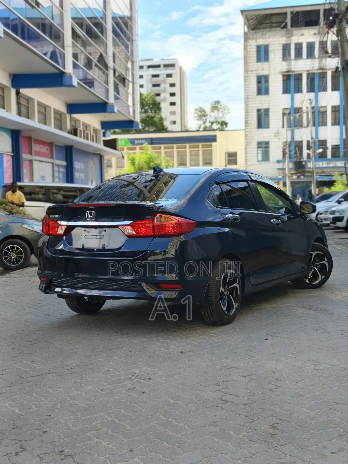 Honda Grace 1.5 Petrol FWD 2018 Black