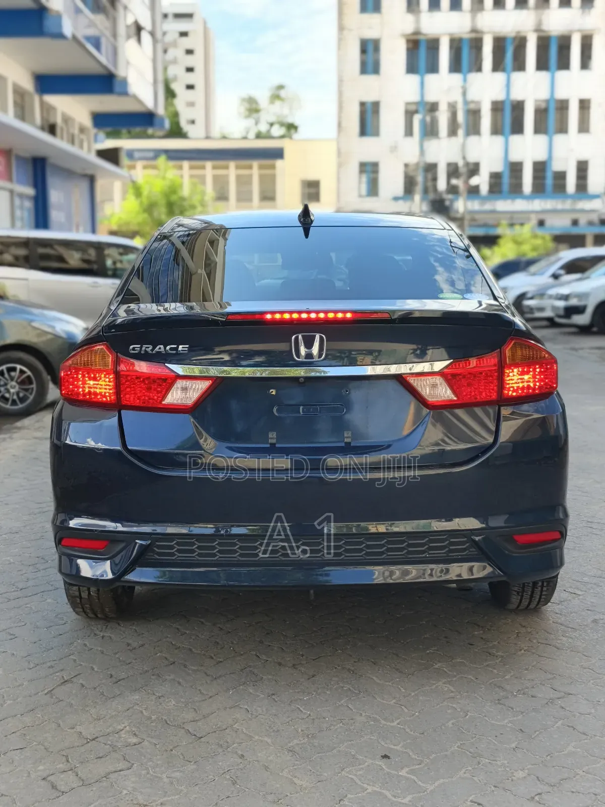 Honda Grace 1.5 Petrol FWD 2018 Black