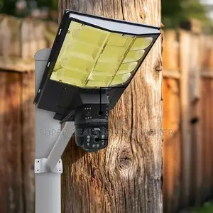 Audio Warning 12mp 4g PTZ Multiple Lens Camera With Solar Street Light