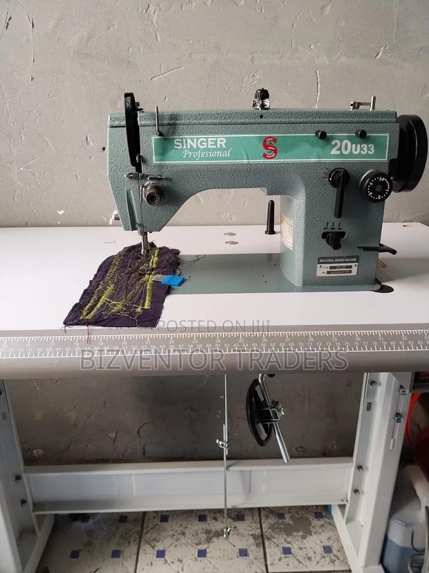 Juki 20u33 – Strong Motor Smooth Operation - thumbnail 2