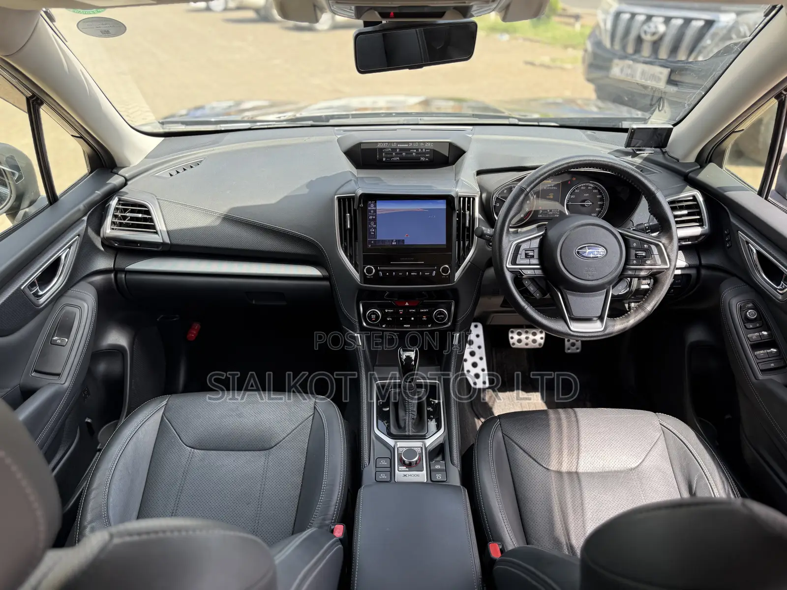 Subaru Forester Premium AWD 2019 Black
