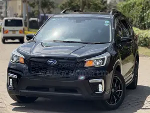 Subaru Forester Premium AWD 2019 Black