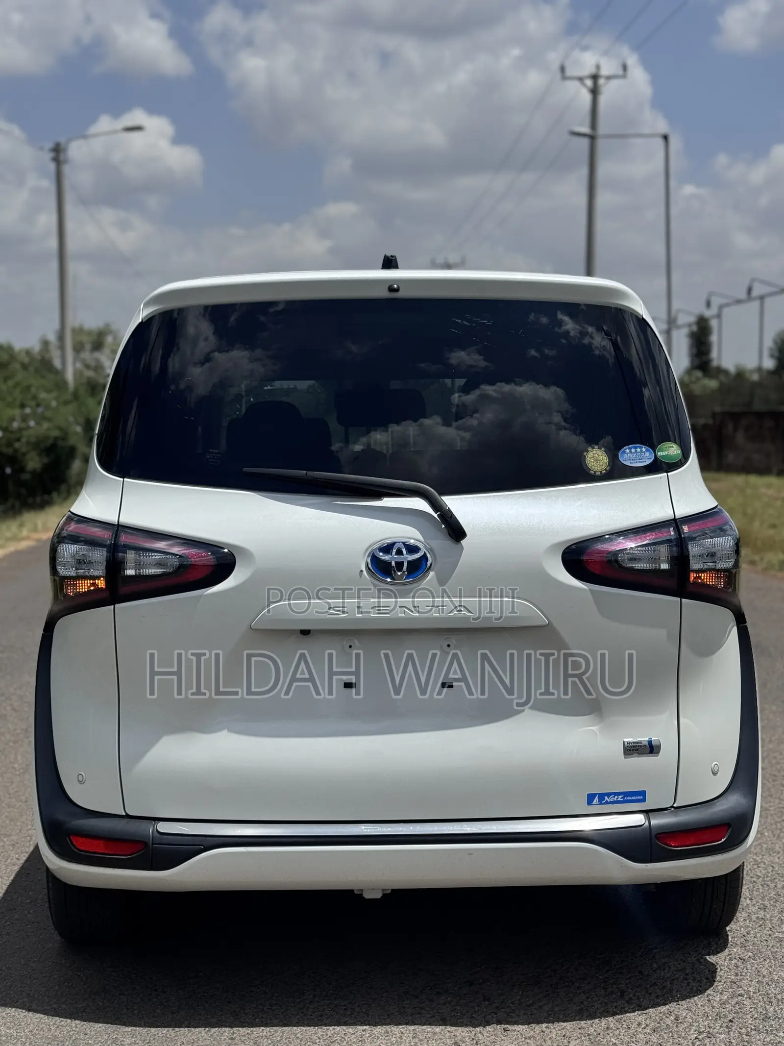 Toyota Sienta 2018 Black