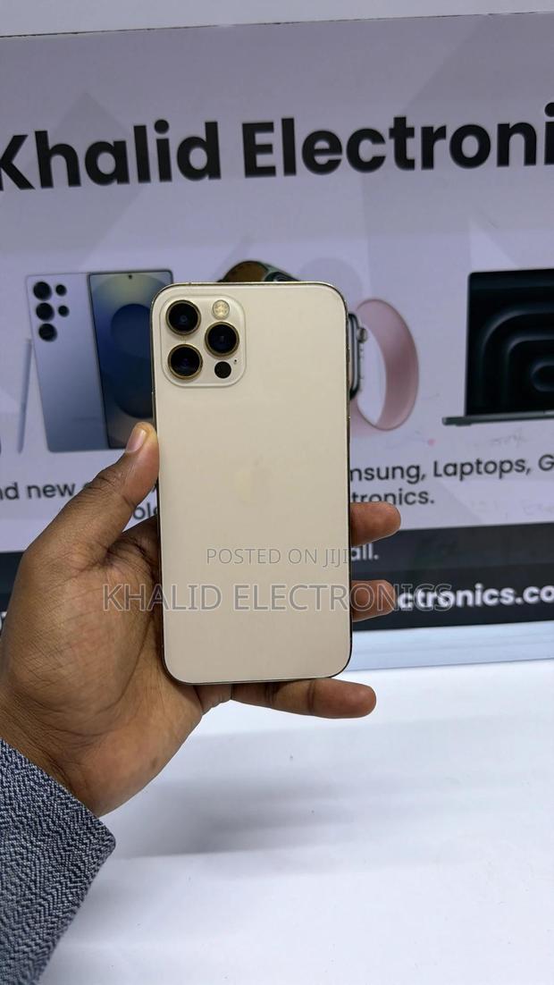 Apple iPhone 12 Pro 256 GB Gold - thumbnail 4