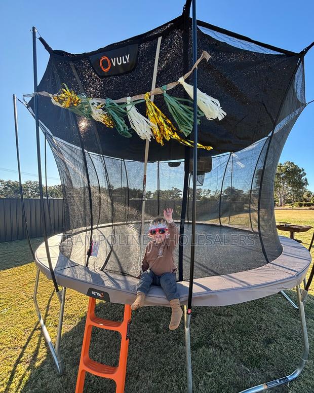 Premium Quality Kids Jumping Trampoline - main view