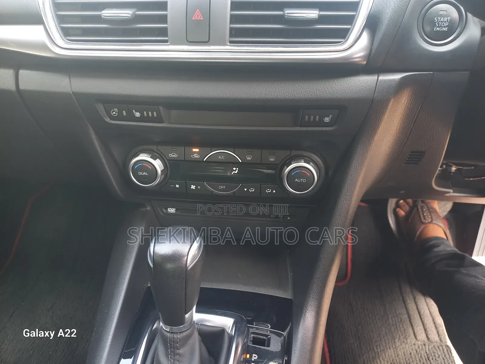 Mazda Axela 2019 Red