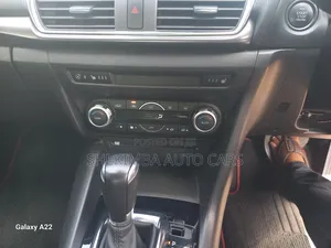 Mazda Axela 2019 Red