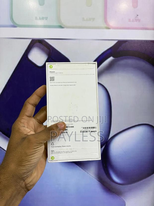 New Apple iPhone Air 256 GB Blue - thumbnail 4