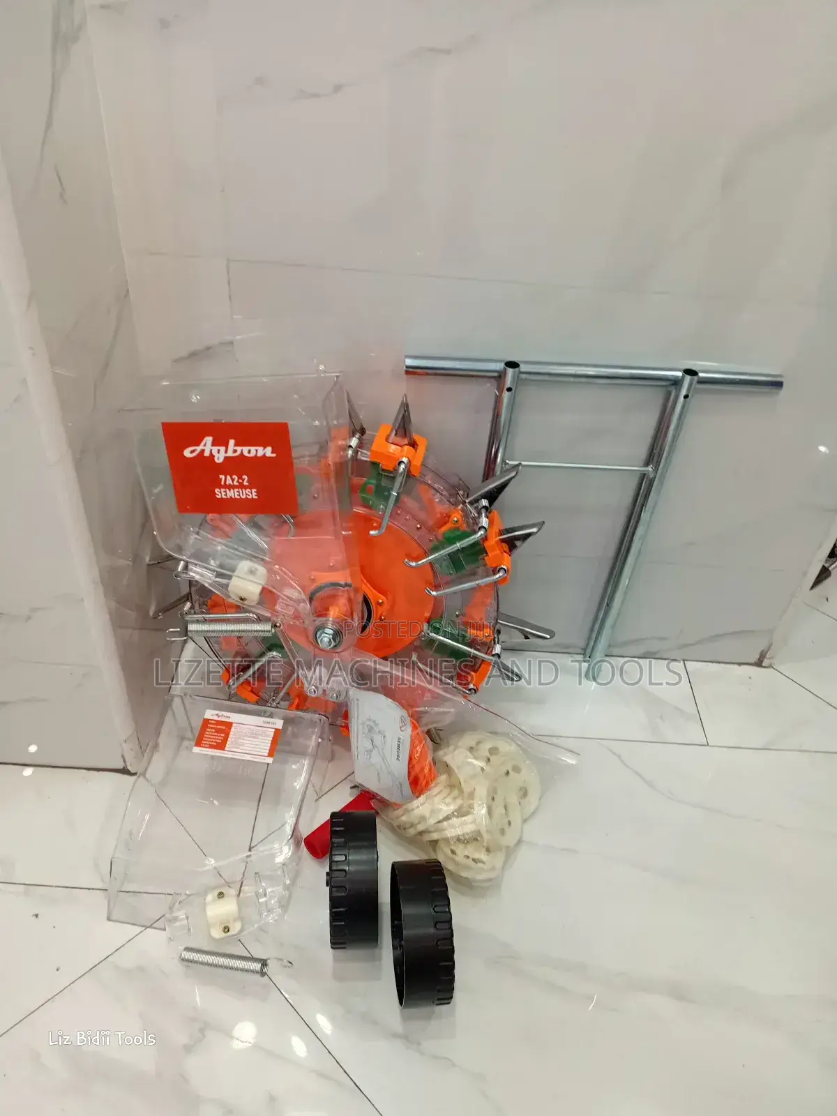 Agbon Seed Planter Machine/ Seed Planting Machine