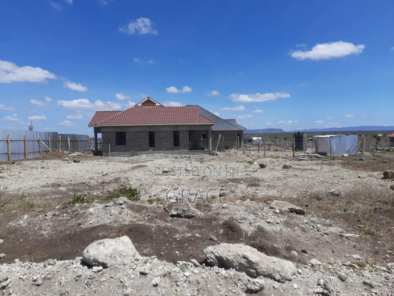 Prime 40x80 Plot in Empakasi – Fast-Developing Area
