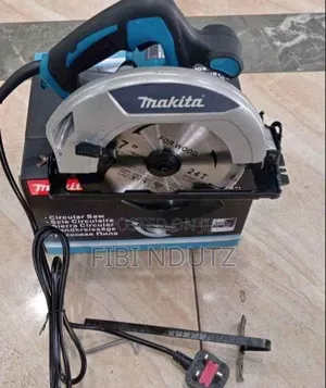 Makita Circular Saw/Electric Makita Circular Saw