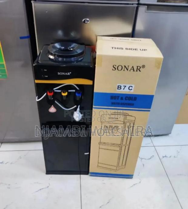 Colour Black Sonar C3 Dispenser - main view