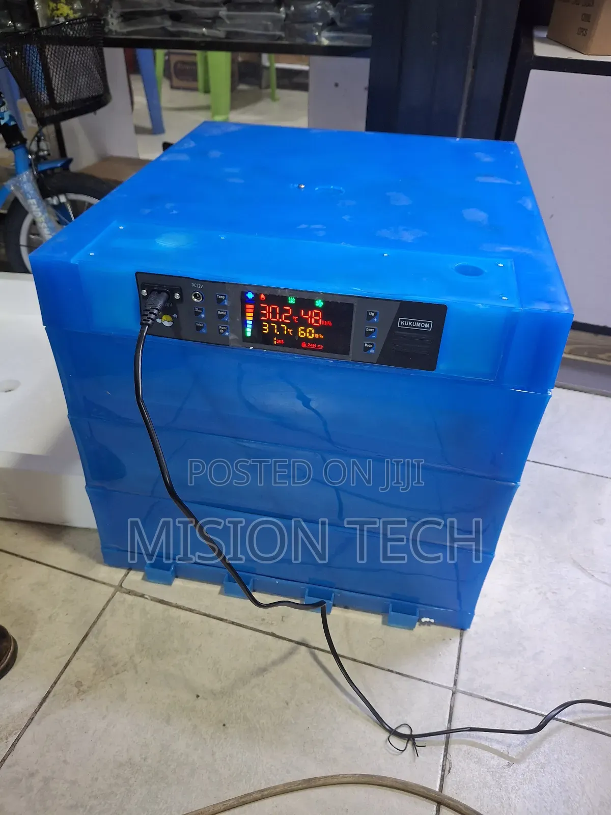 192 Eggs Automatic Incubator 