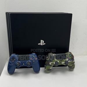 Play Station 4 Pro