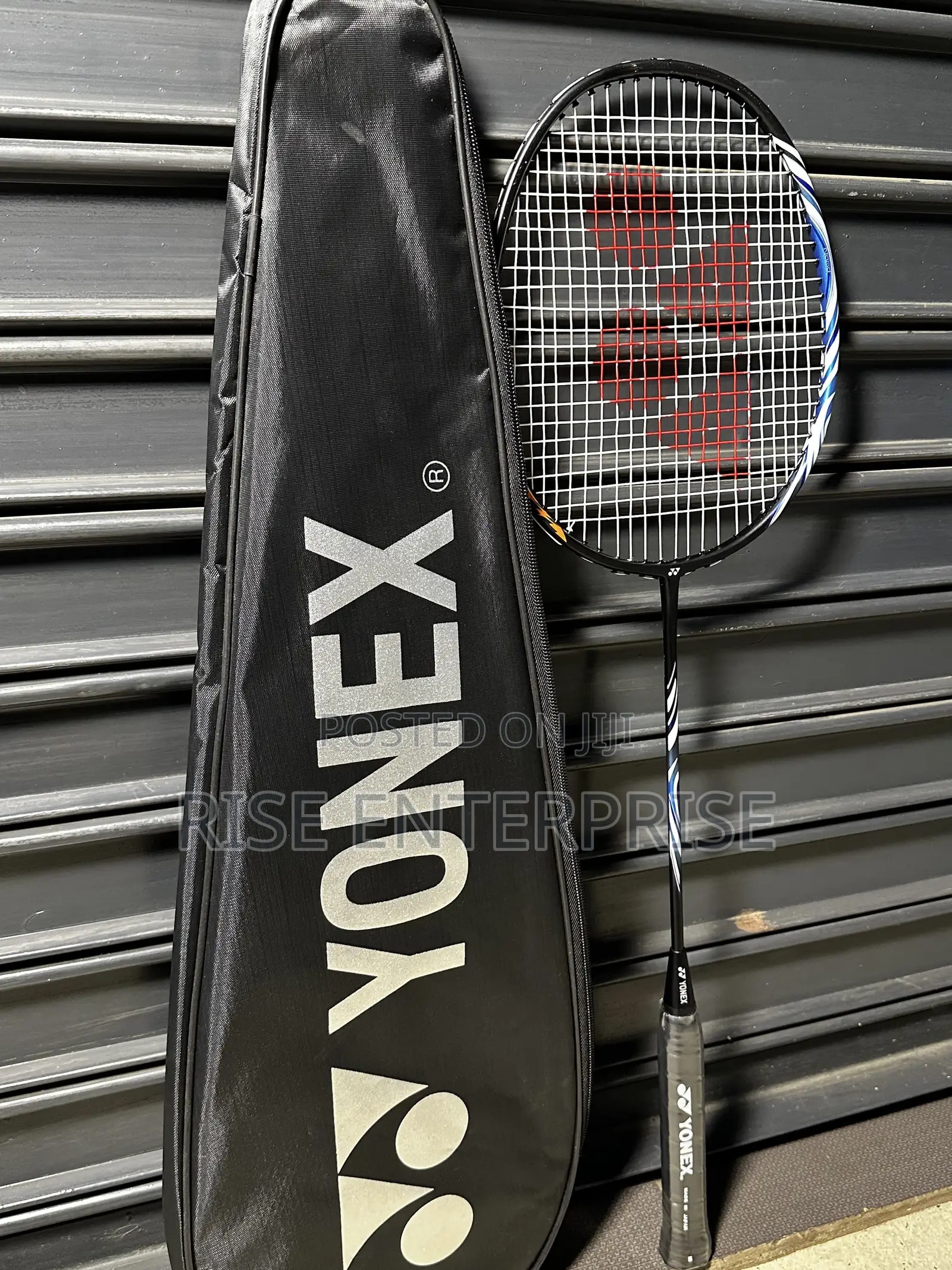 Brand New Yonex Badminton 100zz Racket