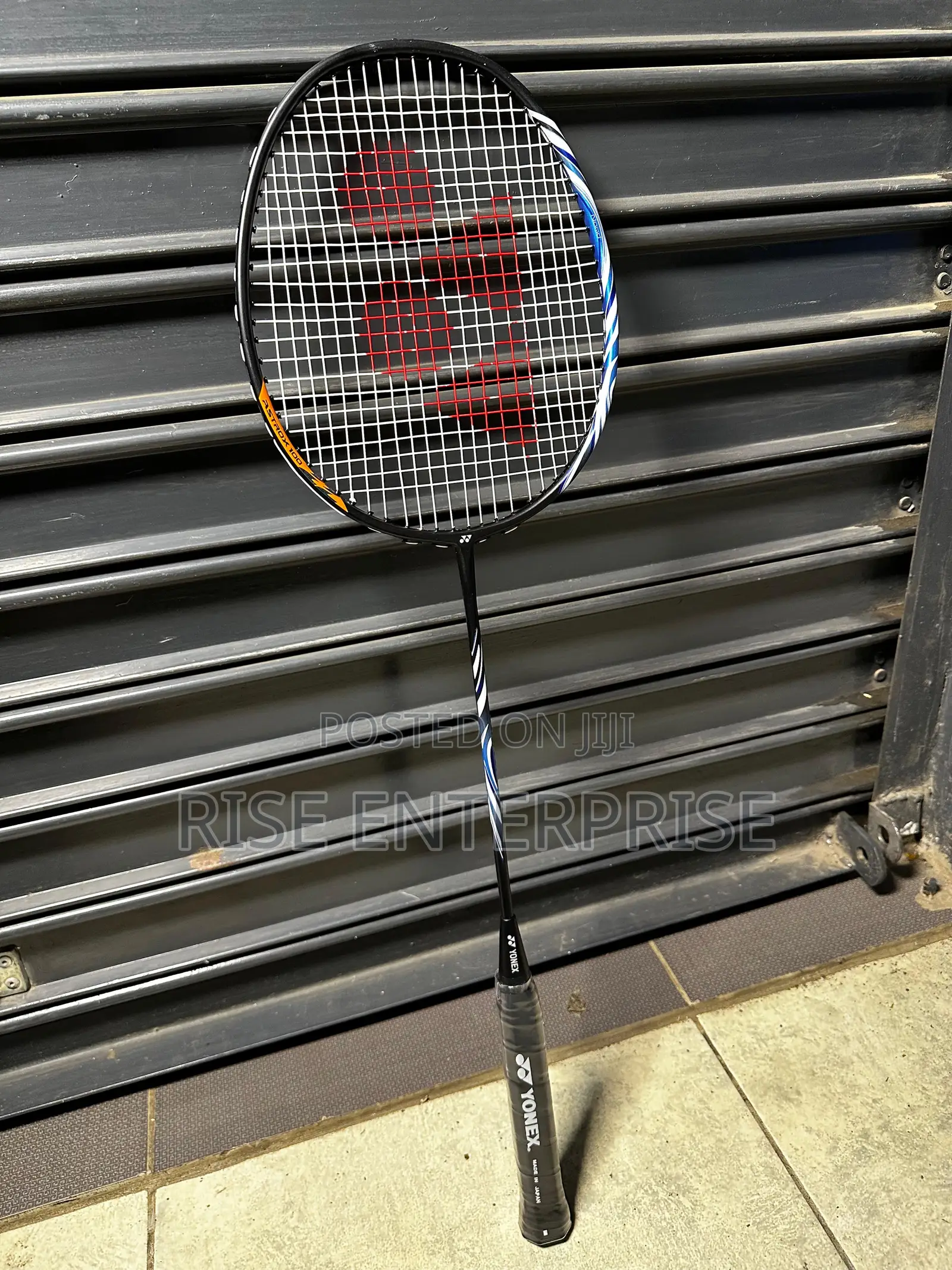 Brand New Yonex Badminton 100zz Racket