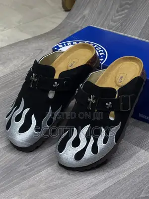 Customized Unisex Clogs