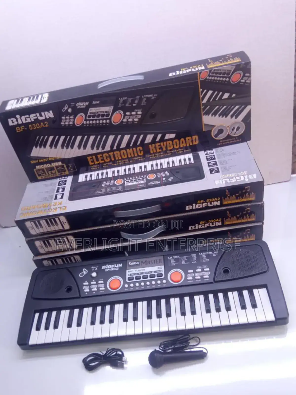 49 Keys Piano With Microphone and Charging Cable