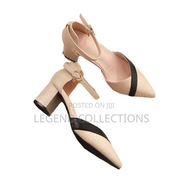 Chunky Closed Ladies Heels (Size 36-40) - thumbnail 4