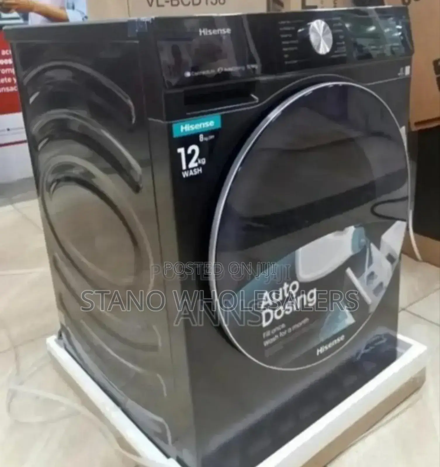 Colour Black. New Hisense 12kgs Frong Load Washing Machine