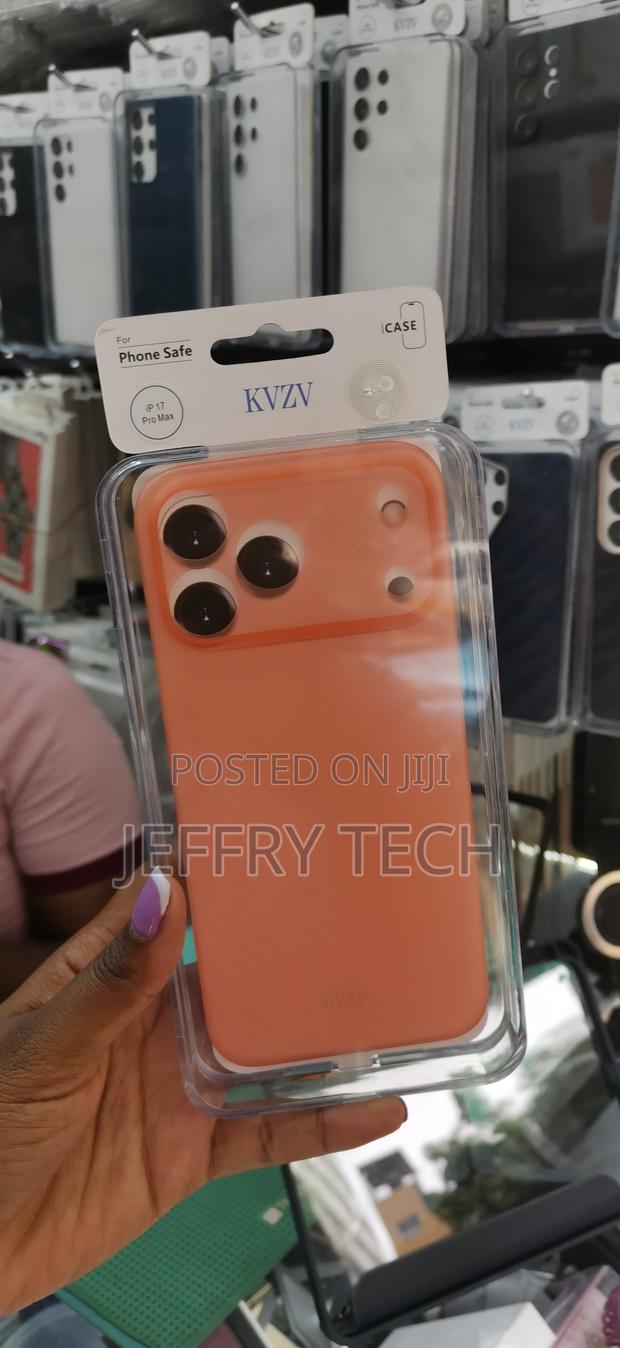 Trulan KVZV Carbon Texture Protective Case for iPhone 17 Pro Max - thumbnail 2