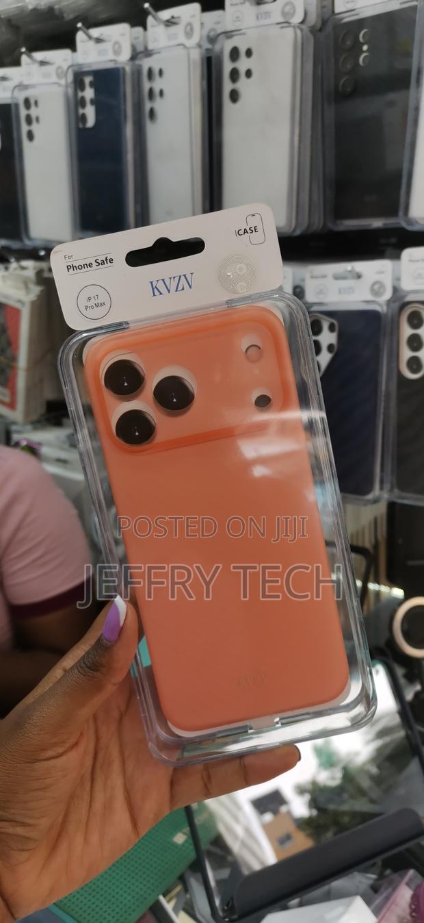 Trulan KVZV Carbon Texture Protective Case for iPhone 17 Pro Max - main view